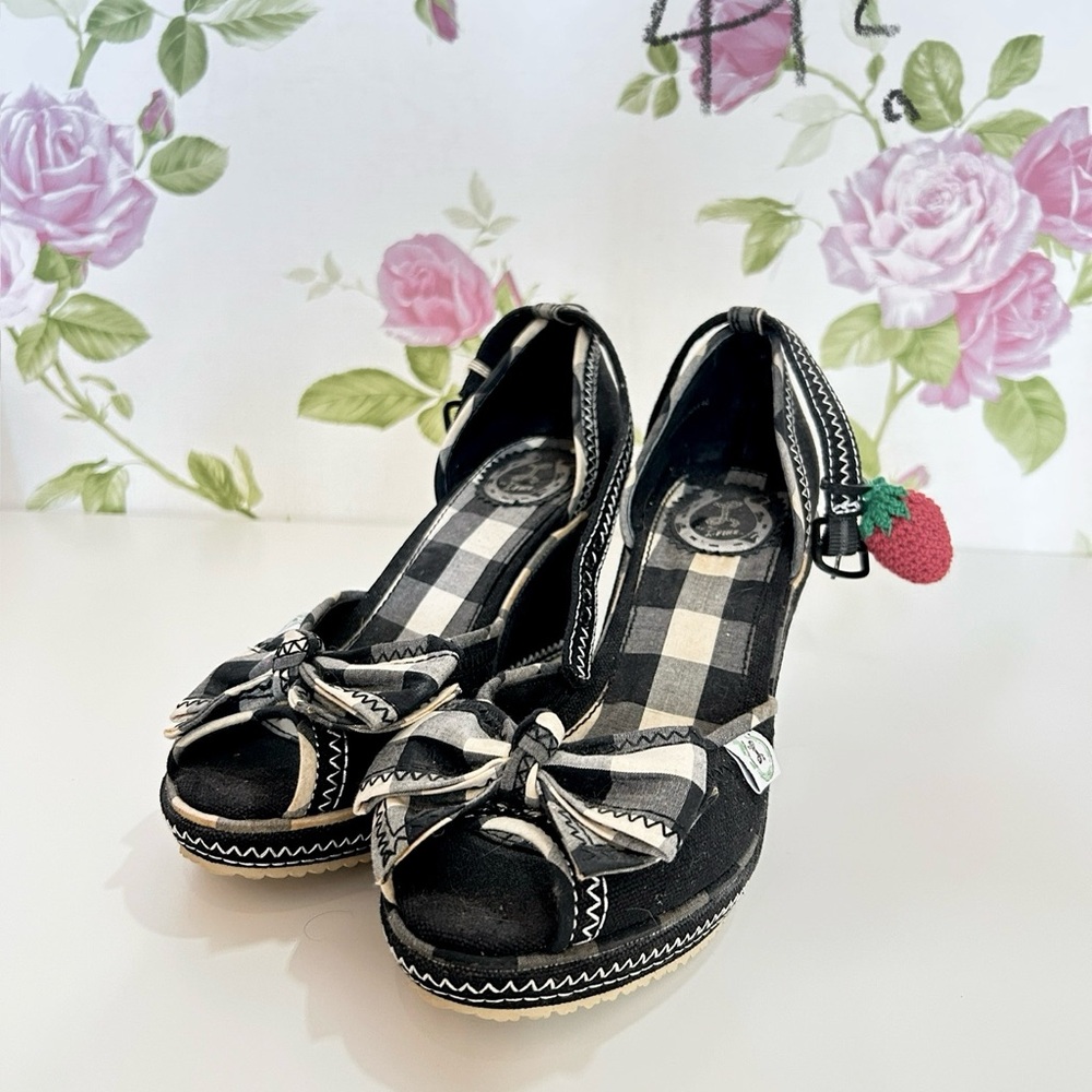 MISS L-FIRE - WEDGE - BLACK & WHITE CHECK - LIGHT USE